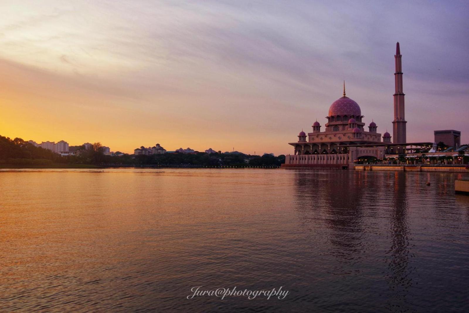 Putrajaya Transit Romestay Exterior foto